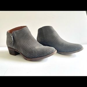 Lucky Brand Perforated Suede Ankle Booties Gray size 7.5